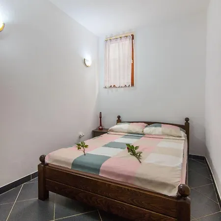 Lastro Apartment